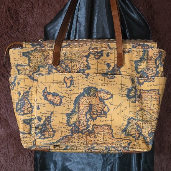 Patricia Nash Sorlana Travel Tote Like New No Call Outs - Picture 4 of 11